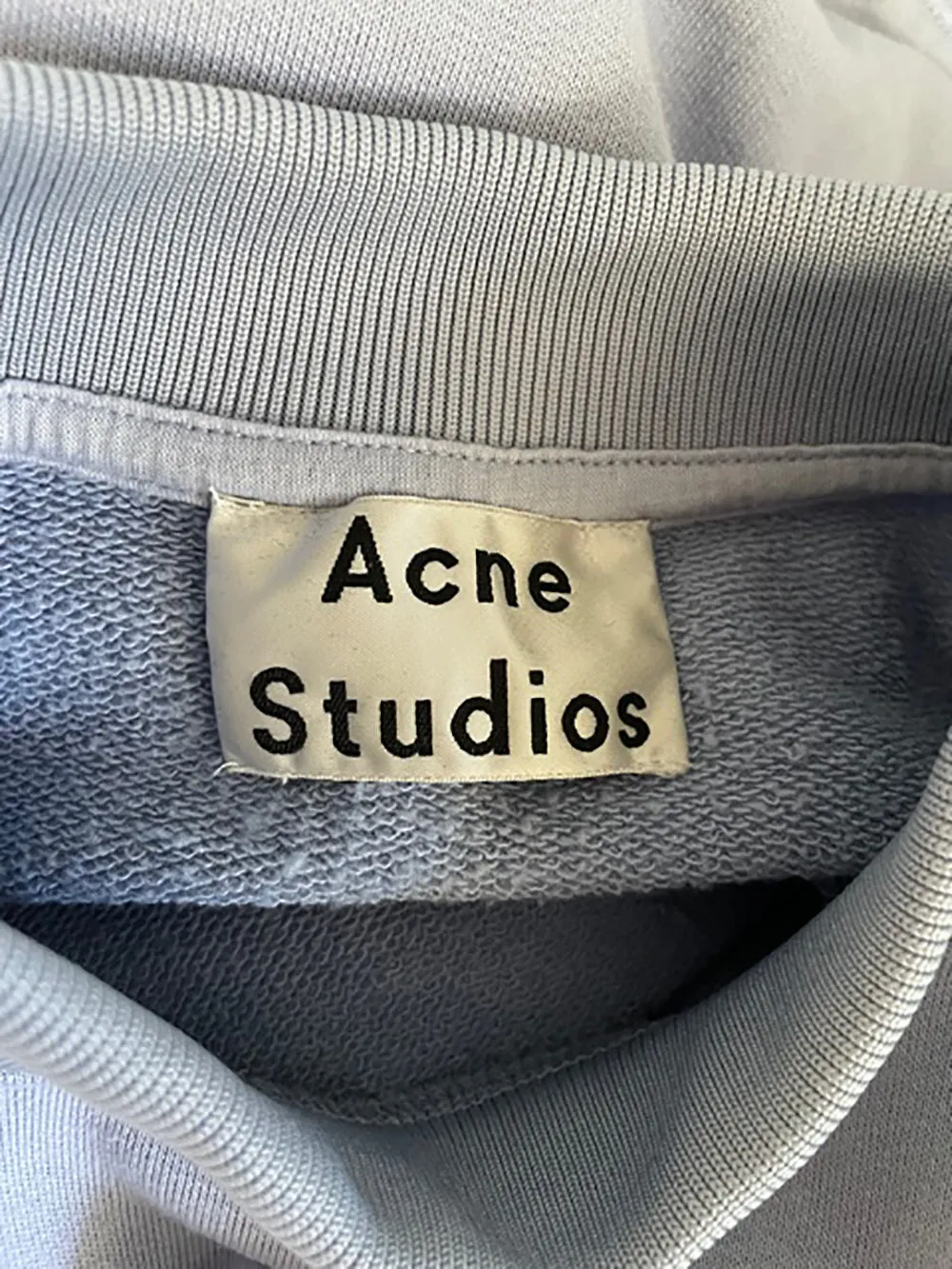 ACNE STUDIOS