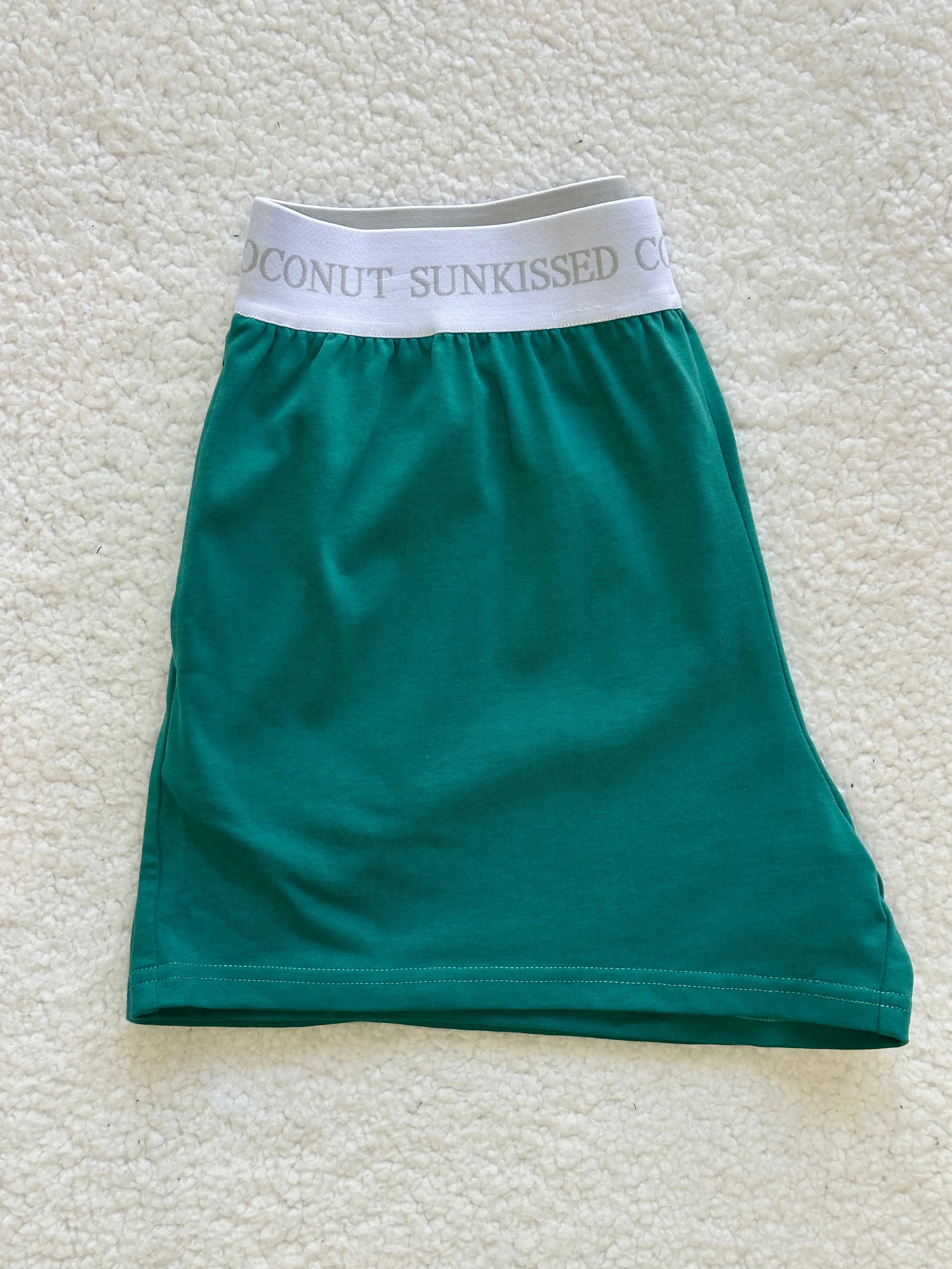 Bubbly Green Basic Watercolor Shorts