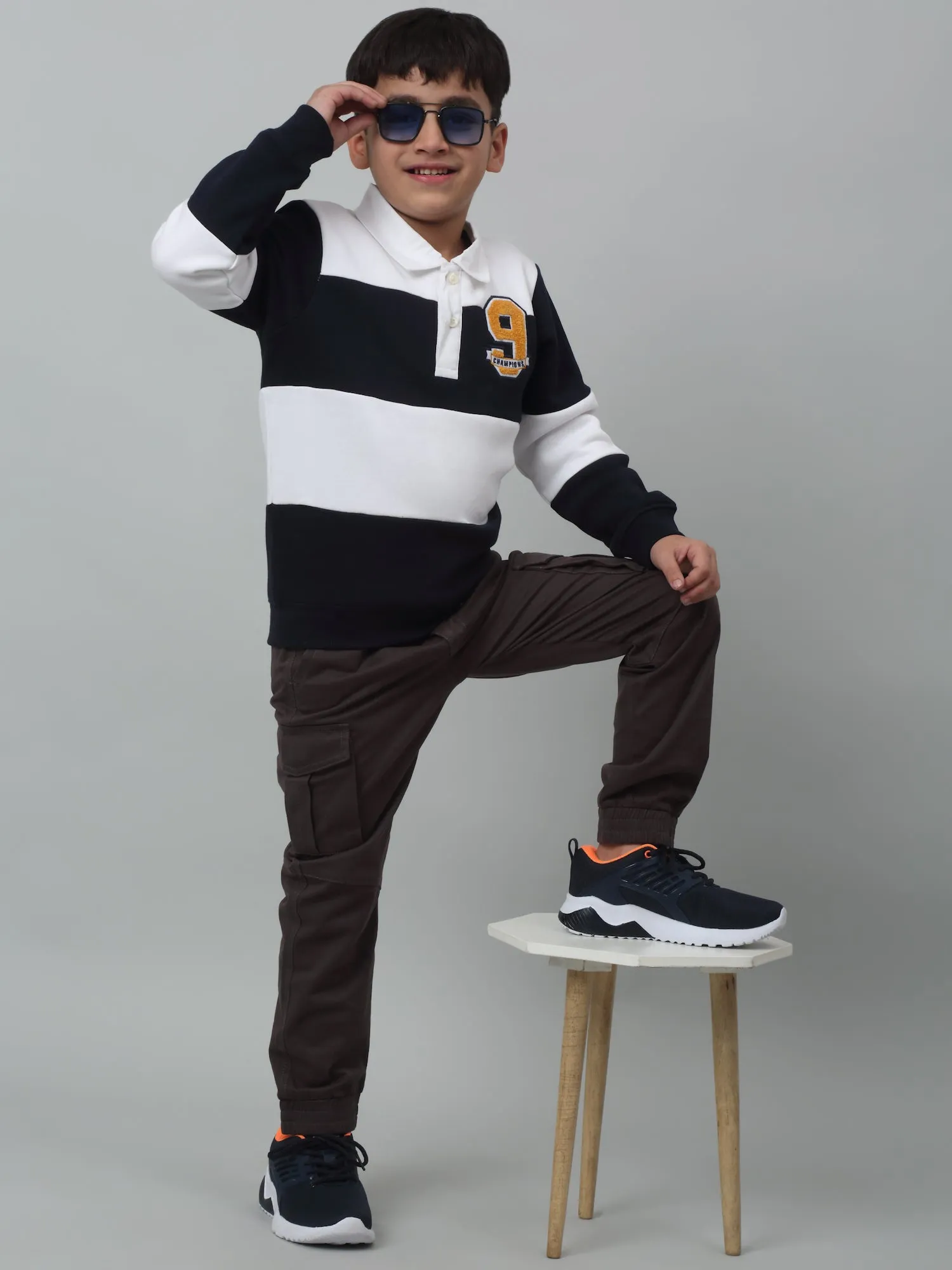 Cantabil Boys White Colour Block Shirt Collar Sweatshirt For Winter