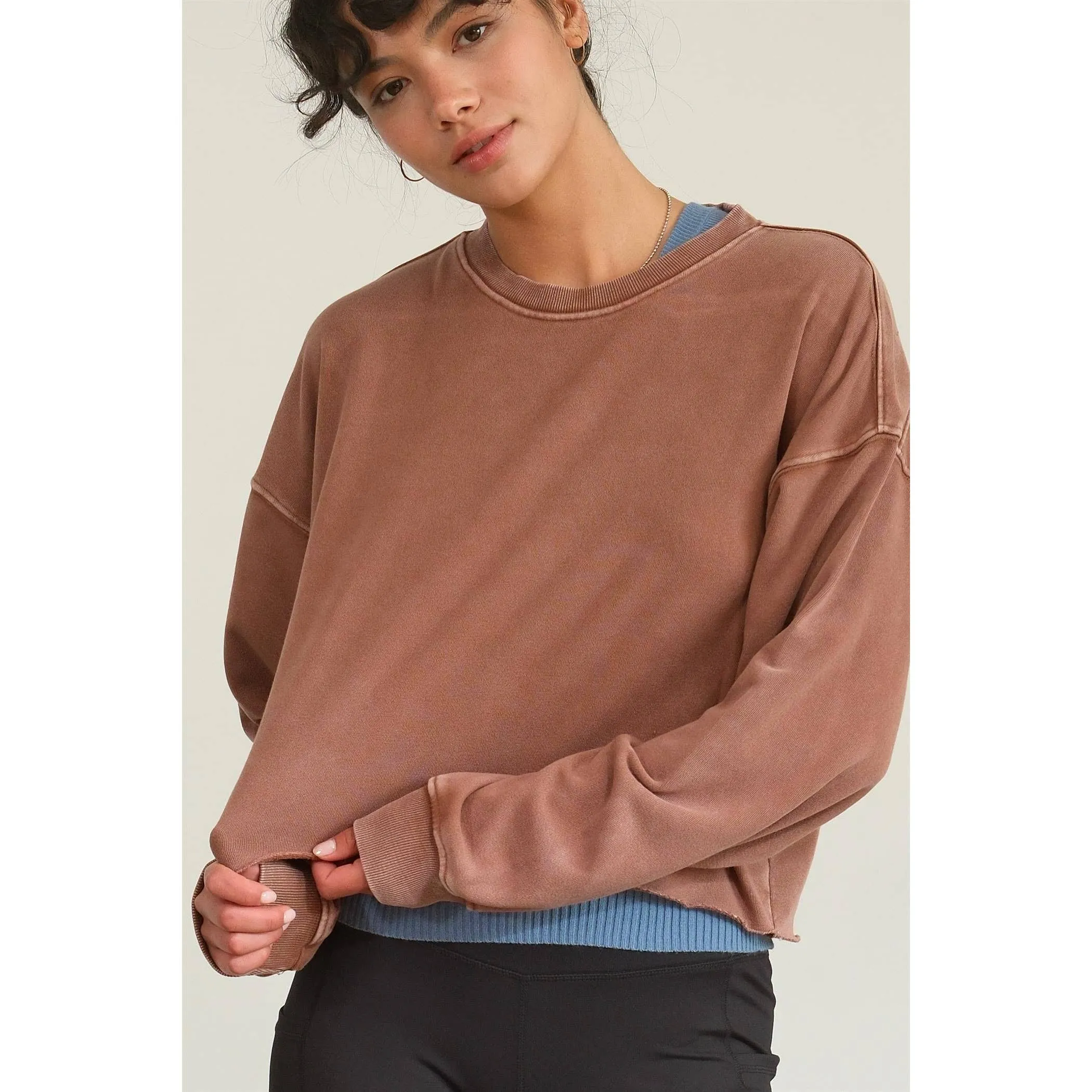 CROPPED CREWNECK SWEATSHIRT WITH RAW HEM