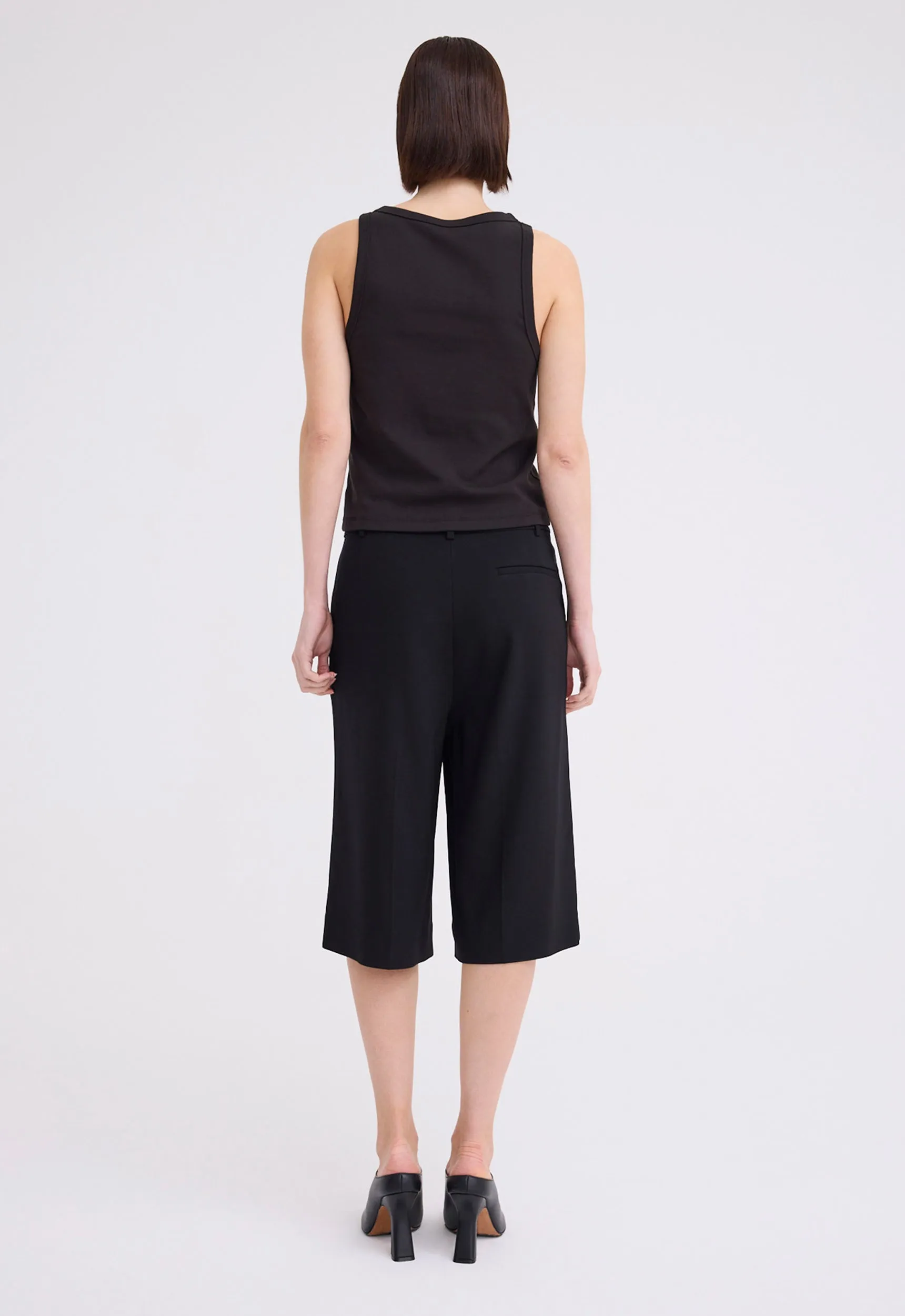 Mies Organic Cotton Tank - Black