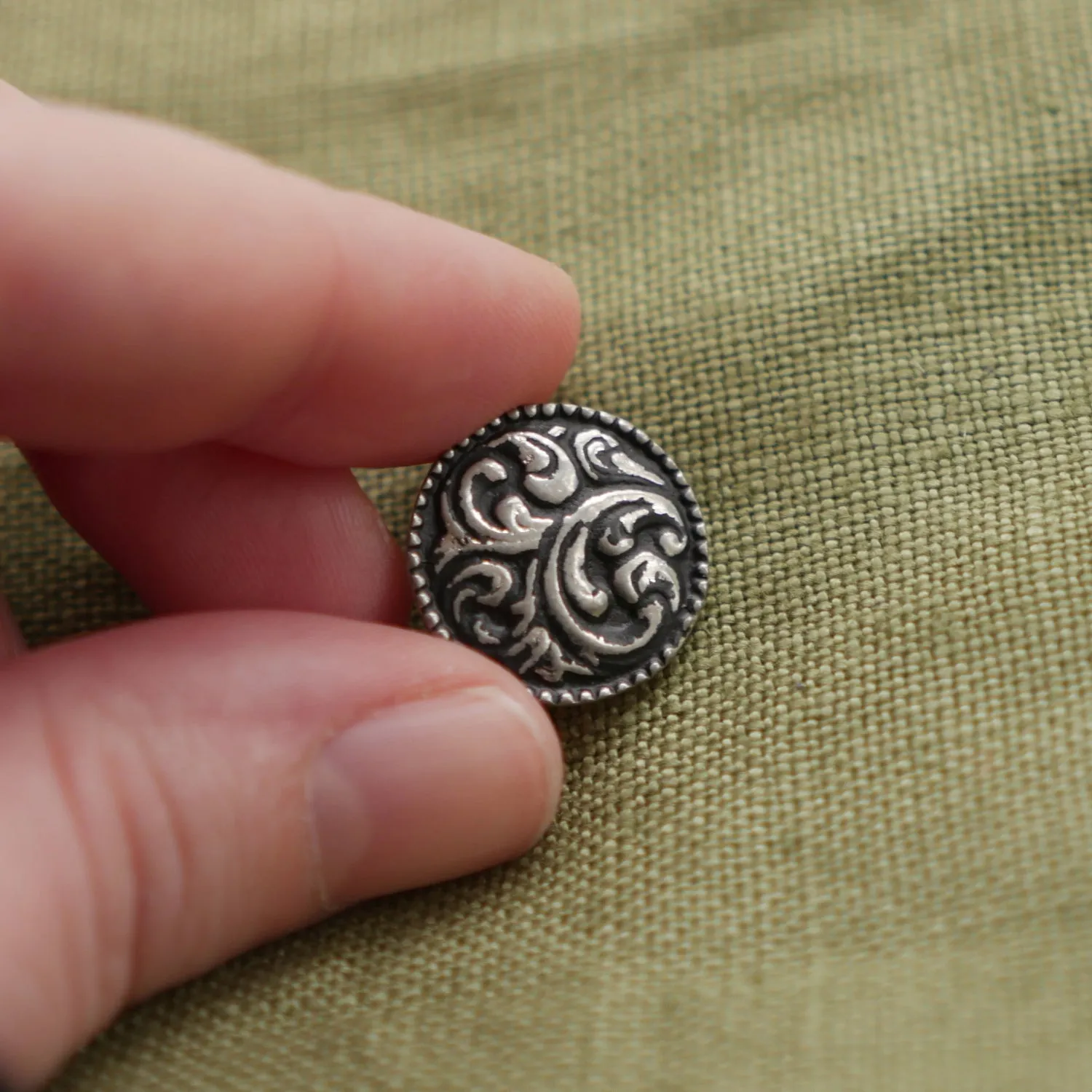 Paisley Buttons - Choice of Three Sizes - Pack of Ten