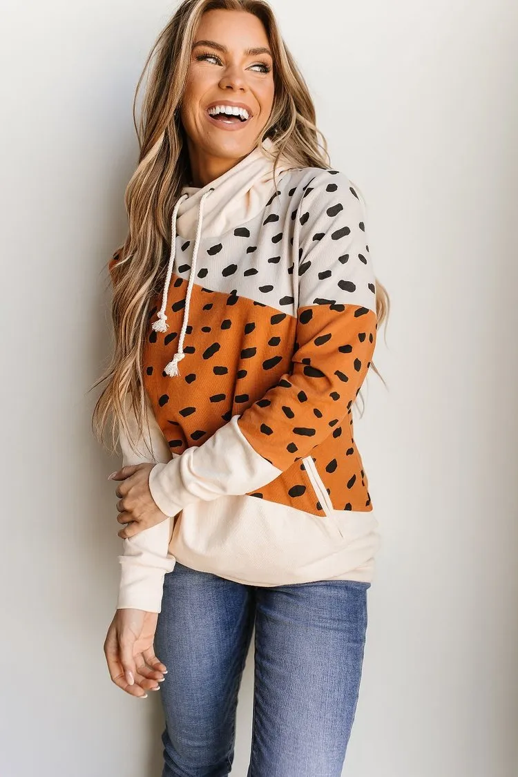 Singlehood Sweatshirt - Find Your Wild Side