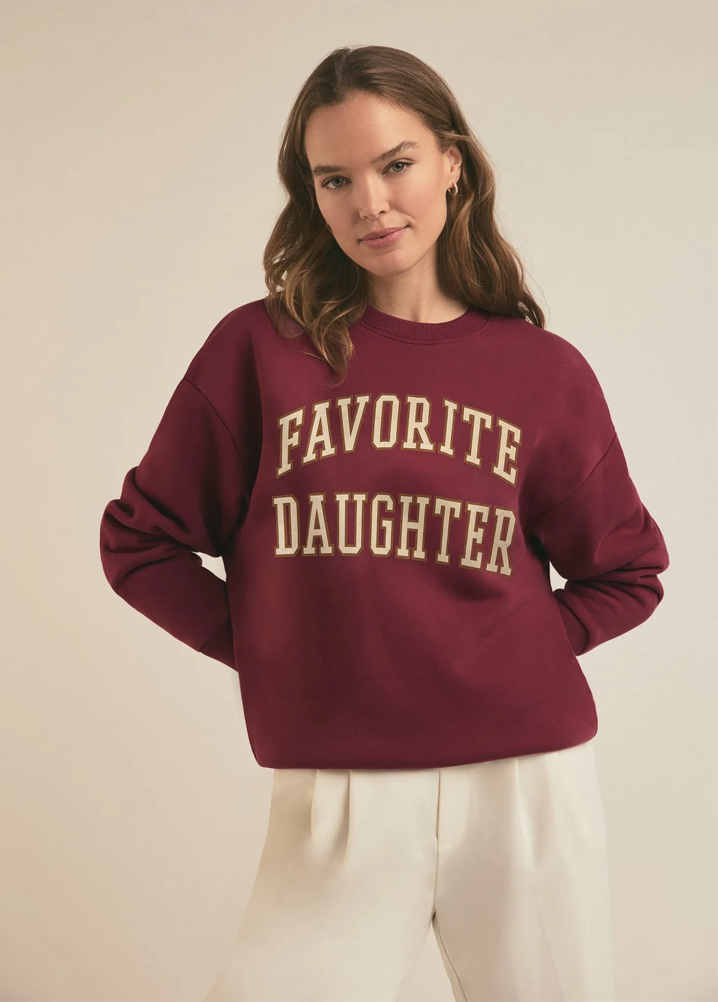 THE COLLEGIATE SWEATSHIRT